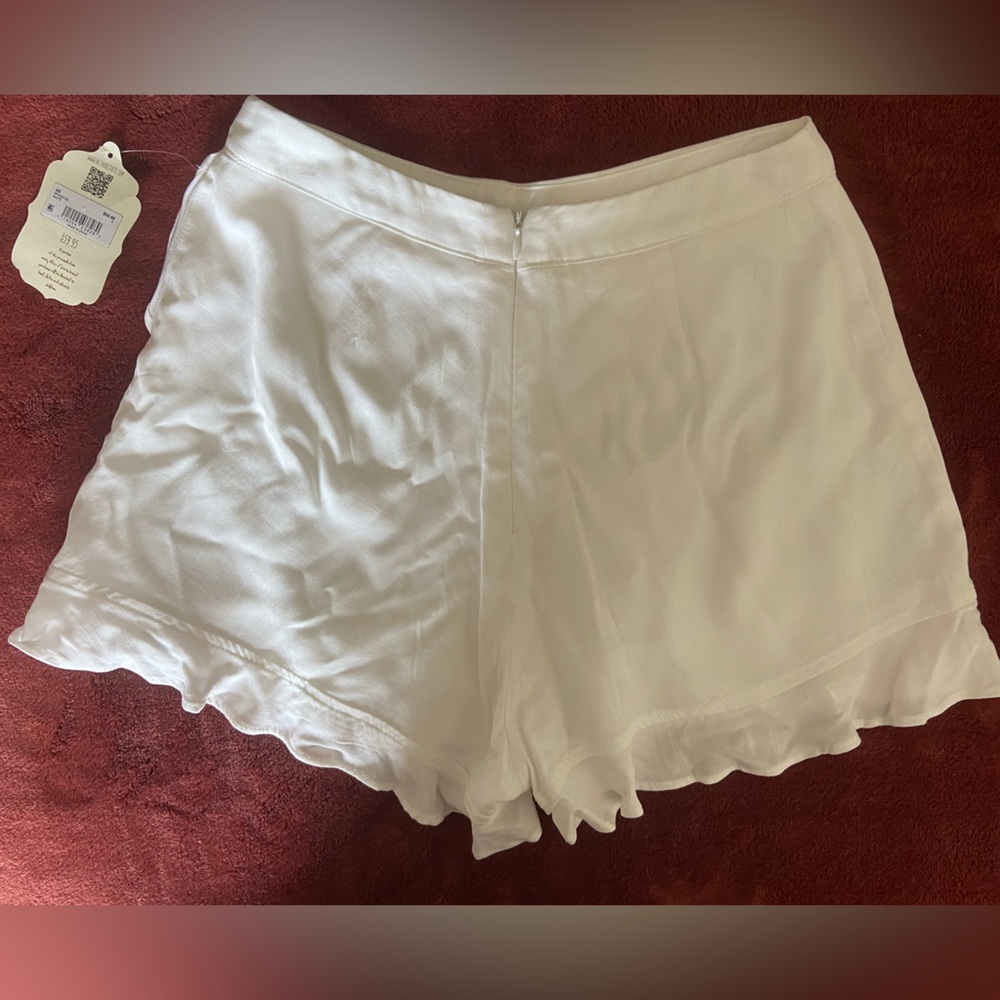 Altar’d State Riley Ruffle Wrap Skort, White - Picture 2 of 3